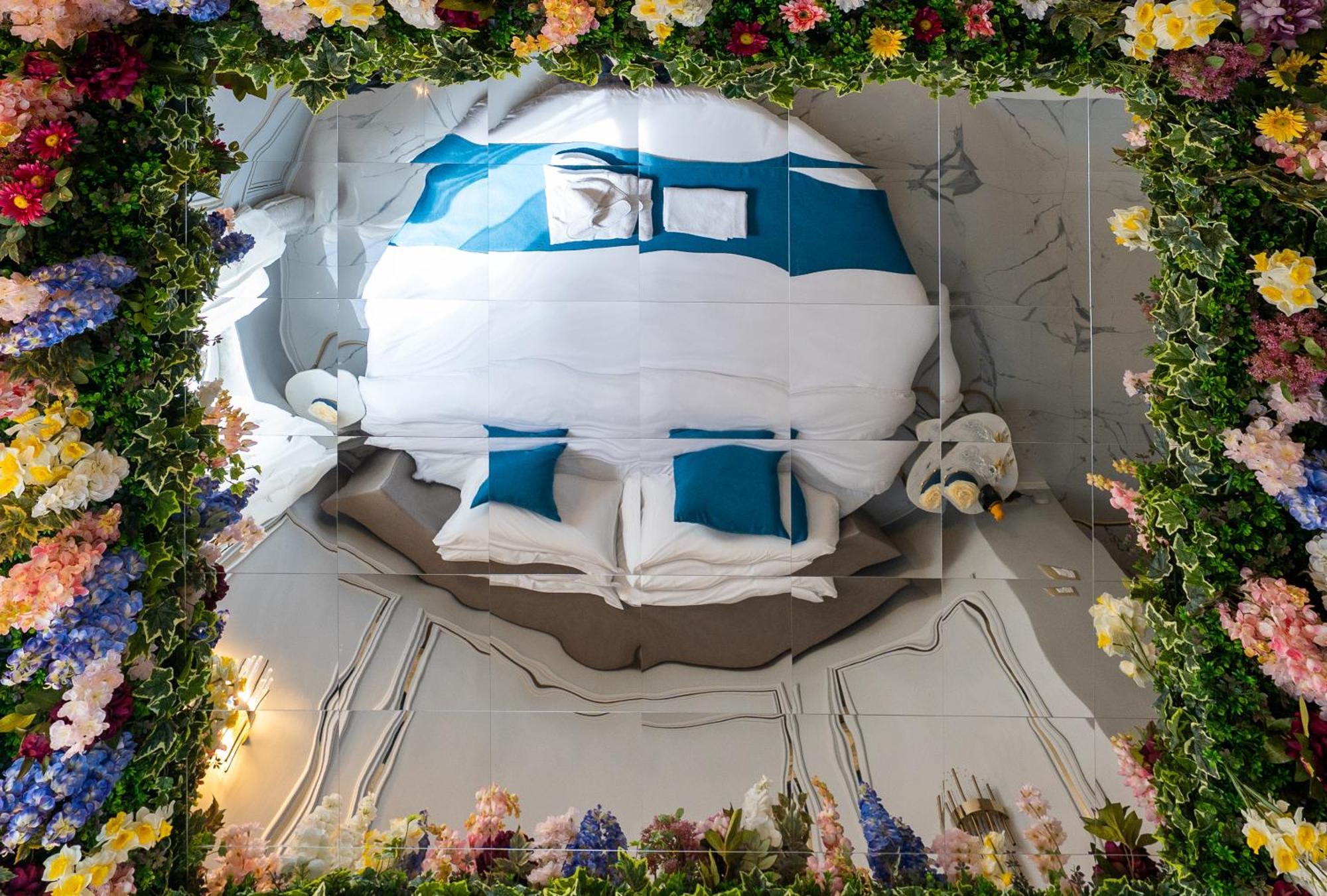 Apartamento Flowers' Circle Of Piazza Di Spagna
